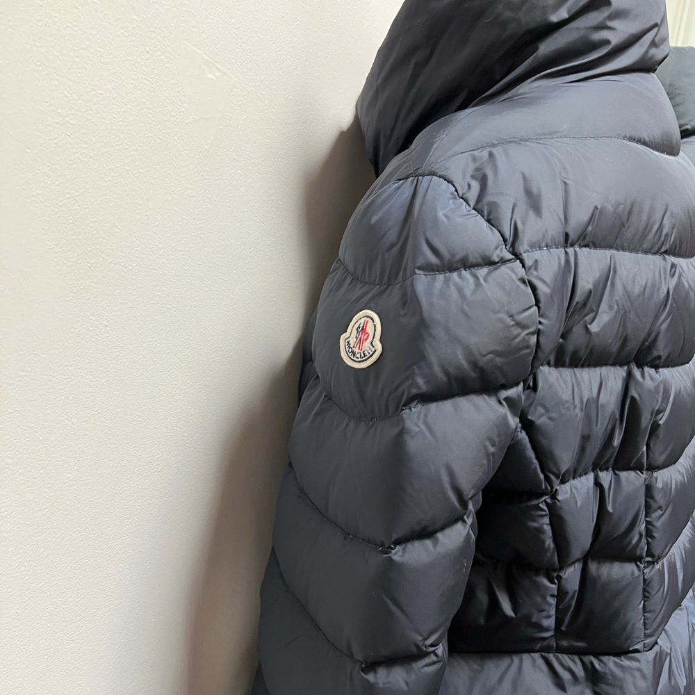 MONCLER  navy blue puffer coat with cowl neck - Picture 6 of 16